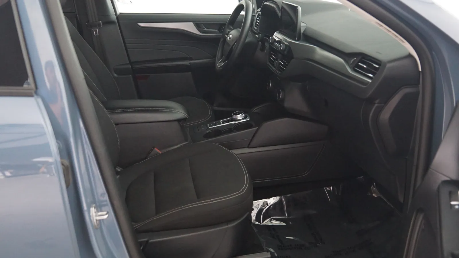 Ford Escape photo 6