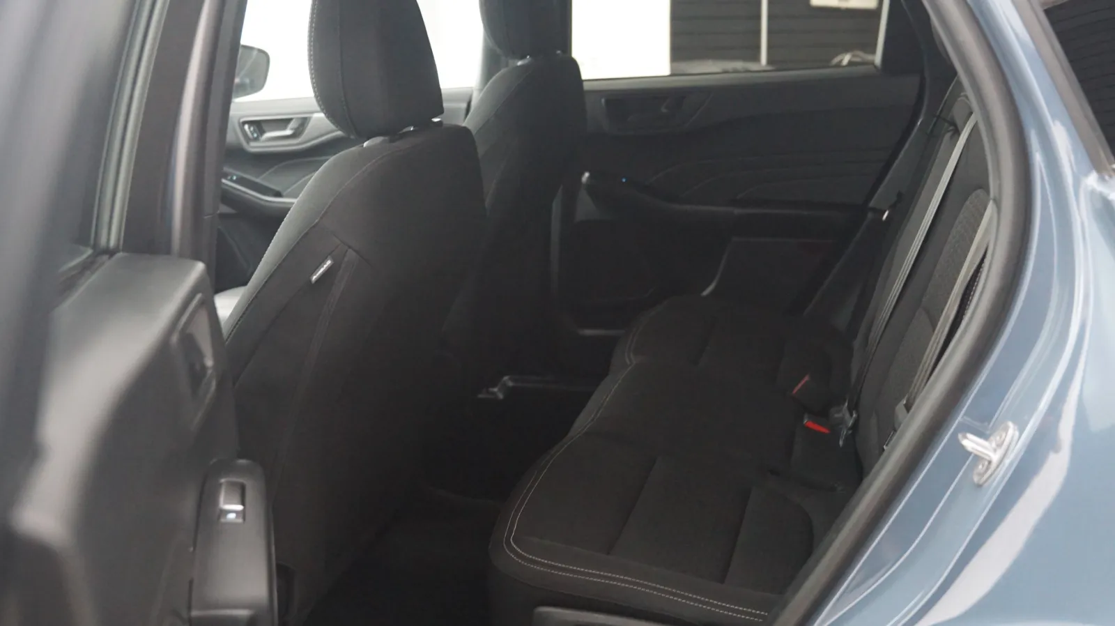 Ford Escape photo 12
