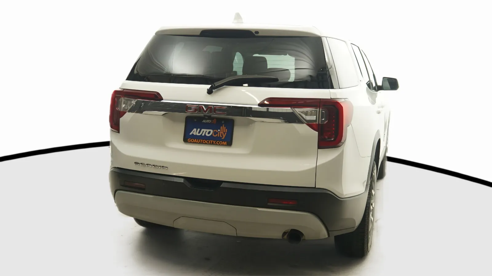 GMC Acadia photo 8