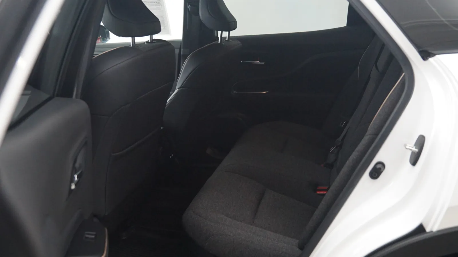 Toyota Crown photo 12