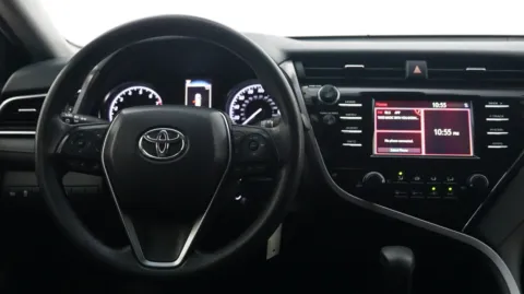 More photos of 2018 Toyota Camry LE at Auto City, CA