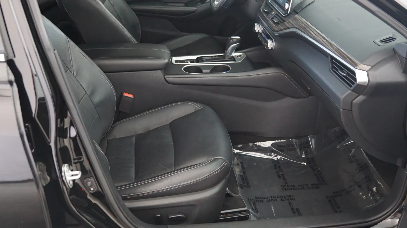 Nissan Altima photo 6