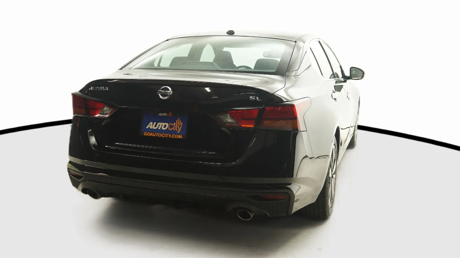 Nissan Altima photo 8