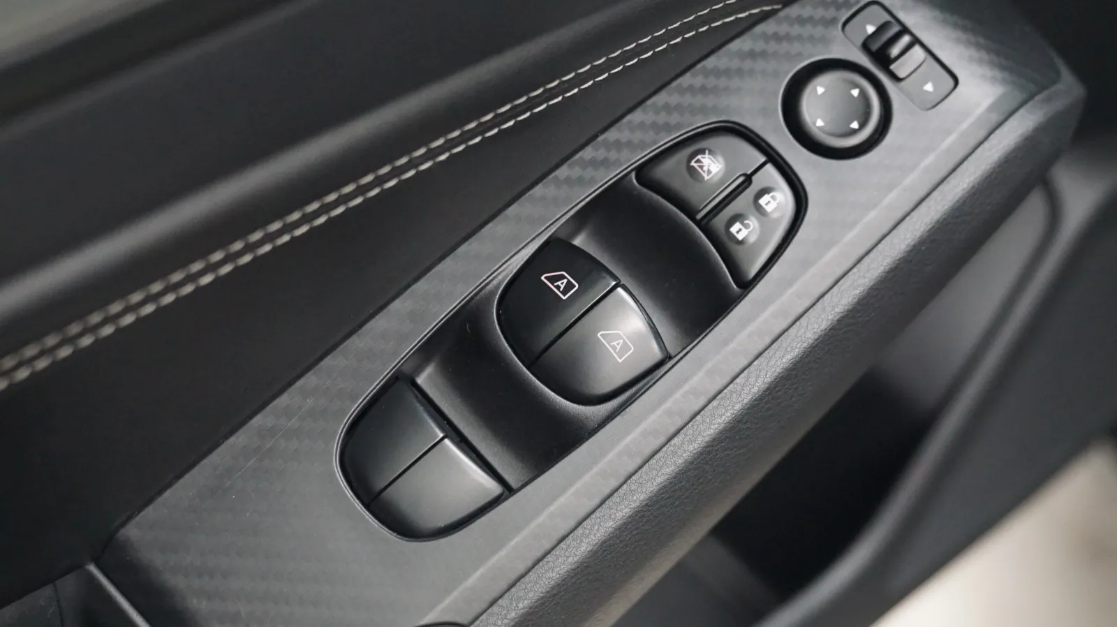 Nissan Altima photo 17