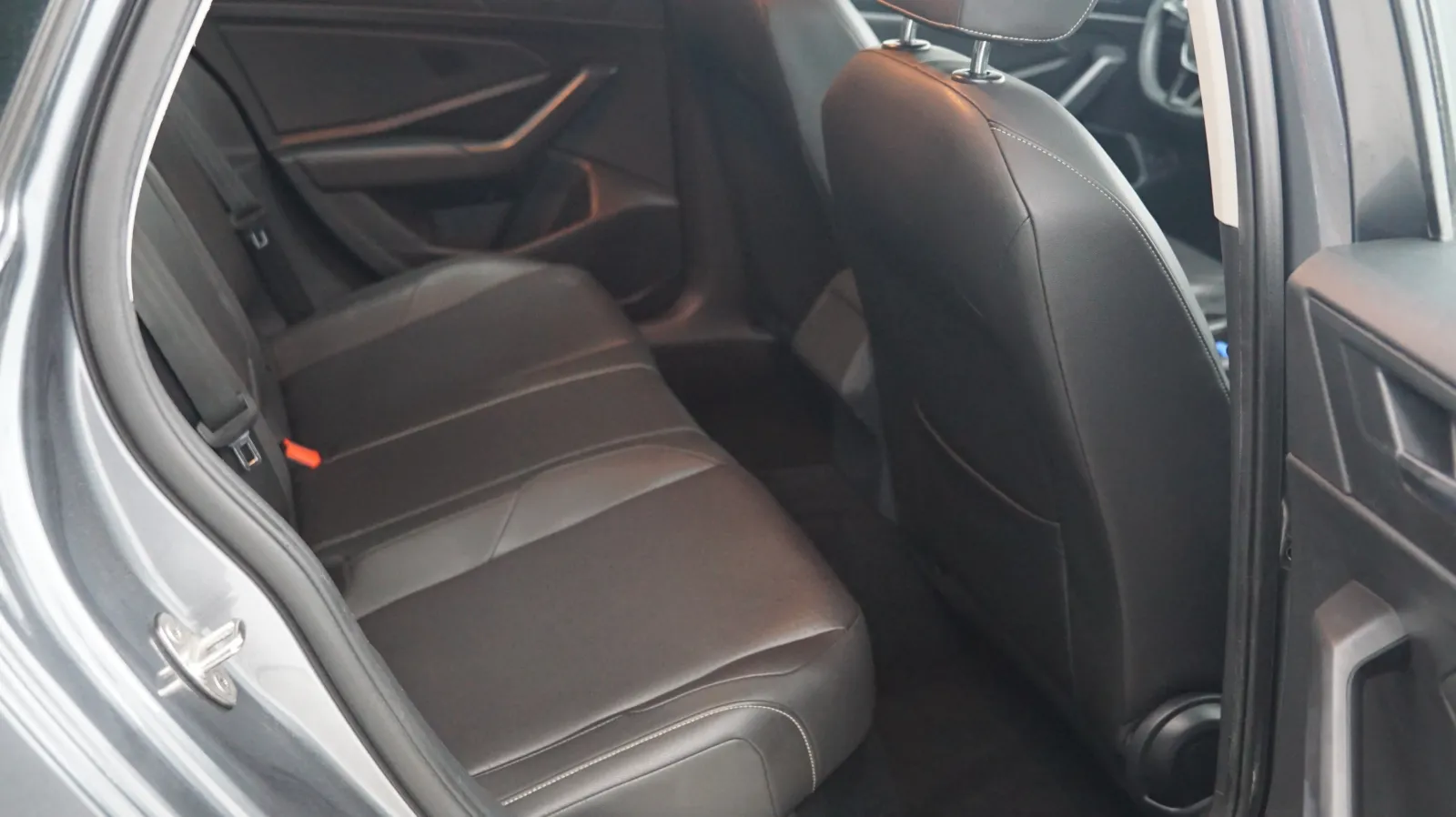 Volkswagen Jetta photo 11