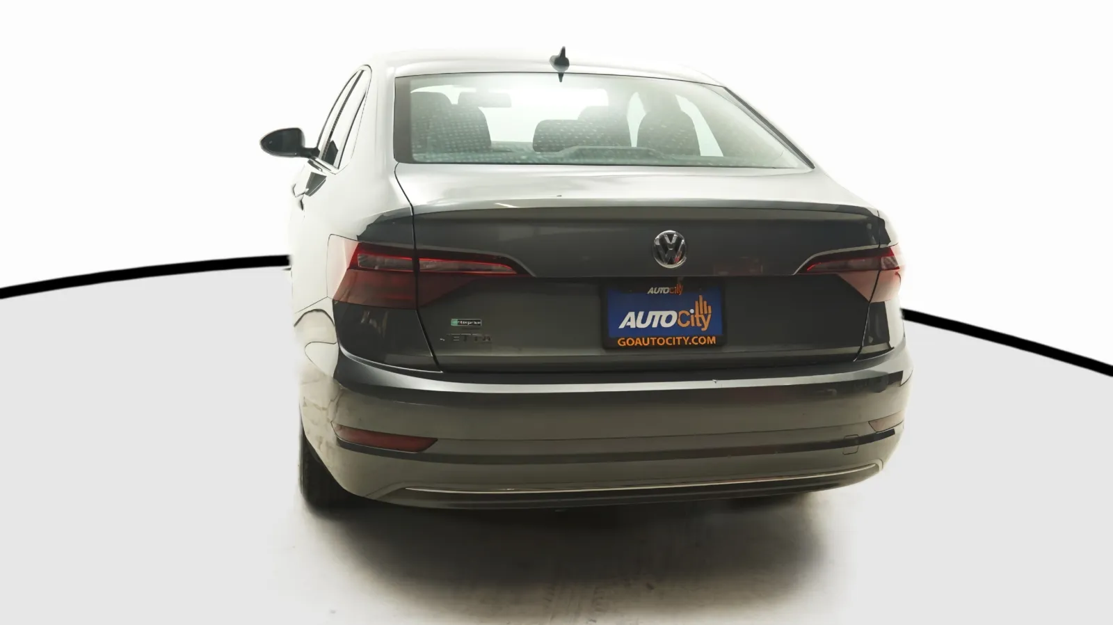 Volkswagen Jetta photo 13