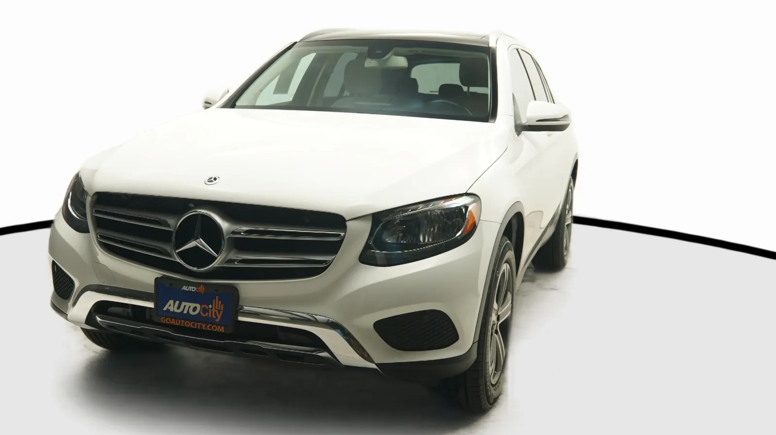 White 2019 Mercedes-Benz GLC 300 for sale in El Cajon, CA