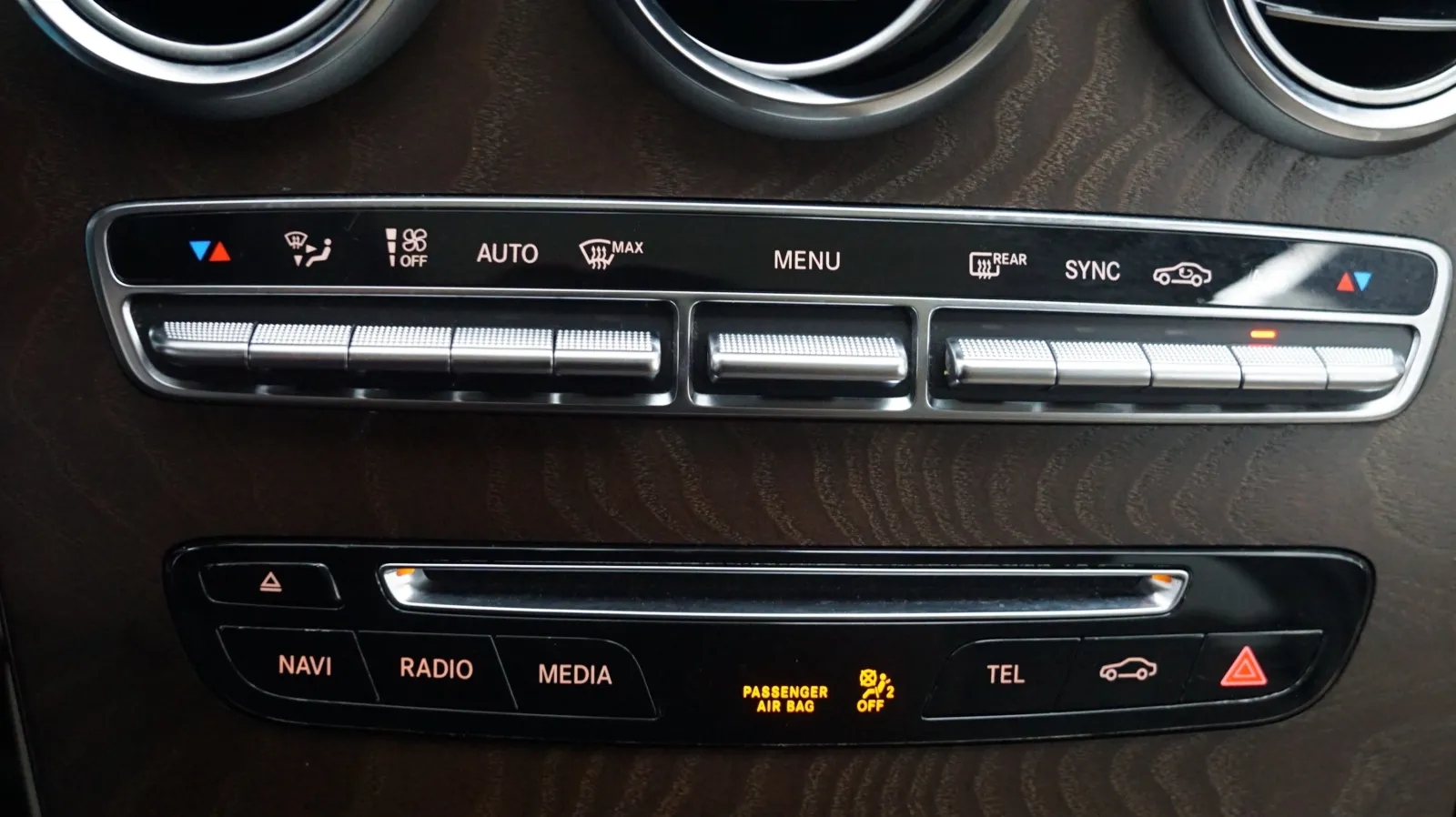 Mercedes-Benz GLC photo 20