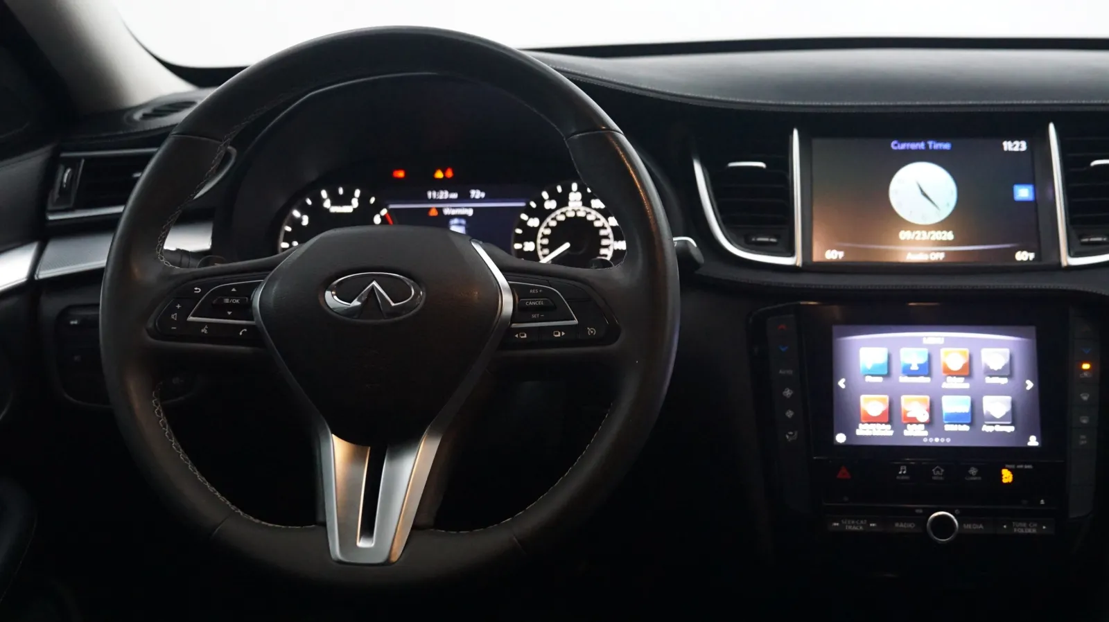 More photos of 2019 INFINITI QX50 LUXE at Auto City, CA