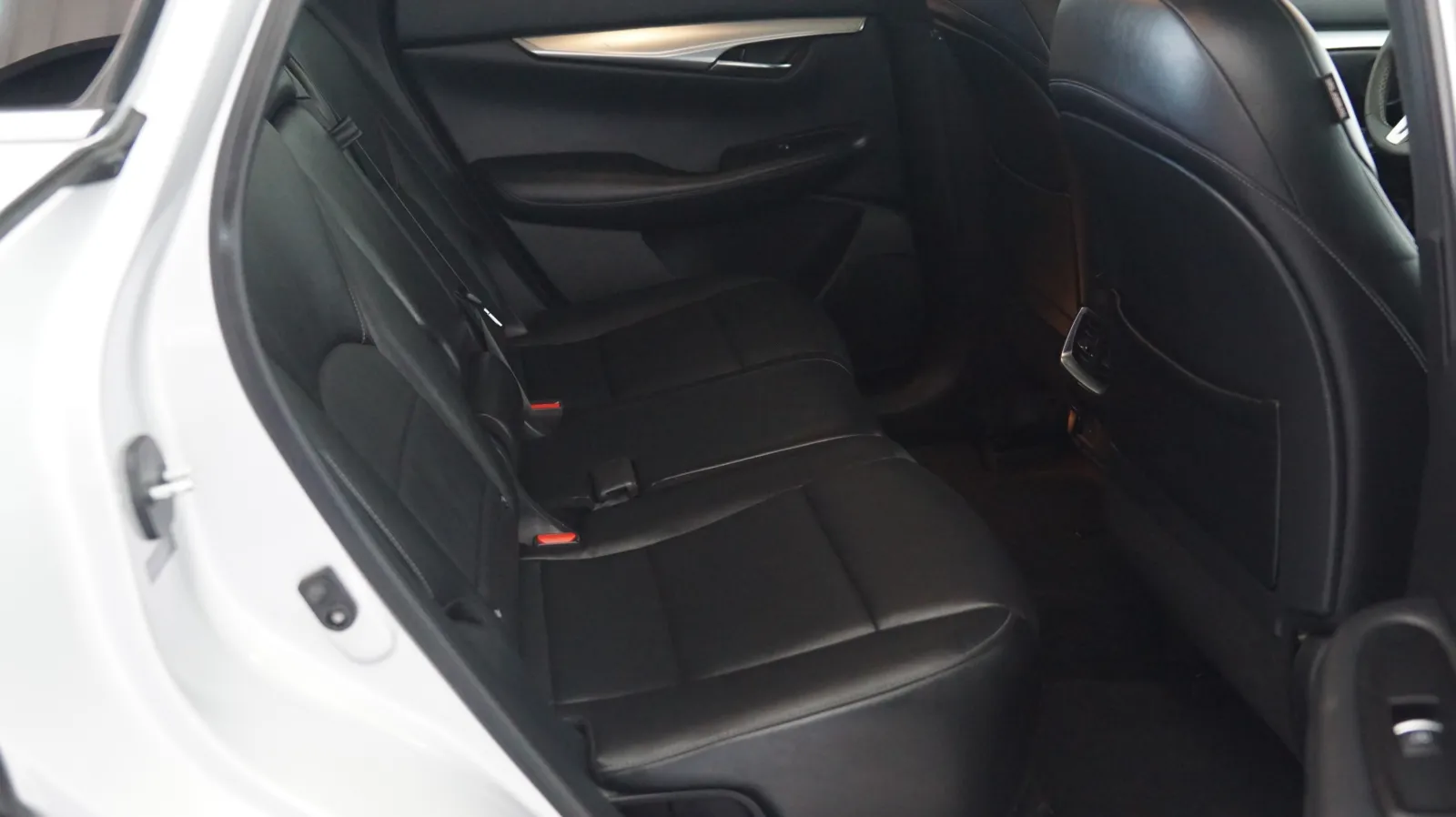 Infiniti QX50 photo 11
