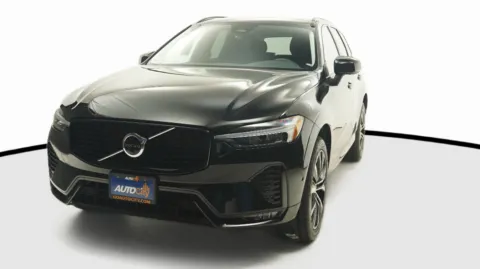 Black 2024 Volvo XC60 Plus Dark Theme for sale in El Cajon, CA