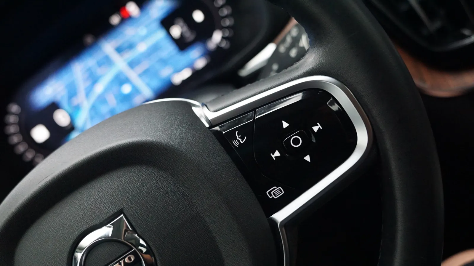 Volvo XC60 photo 21