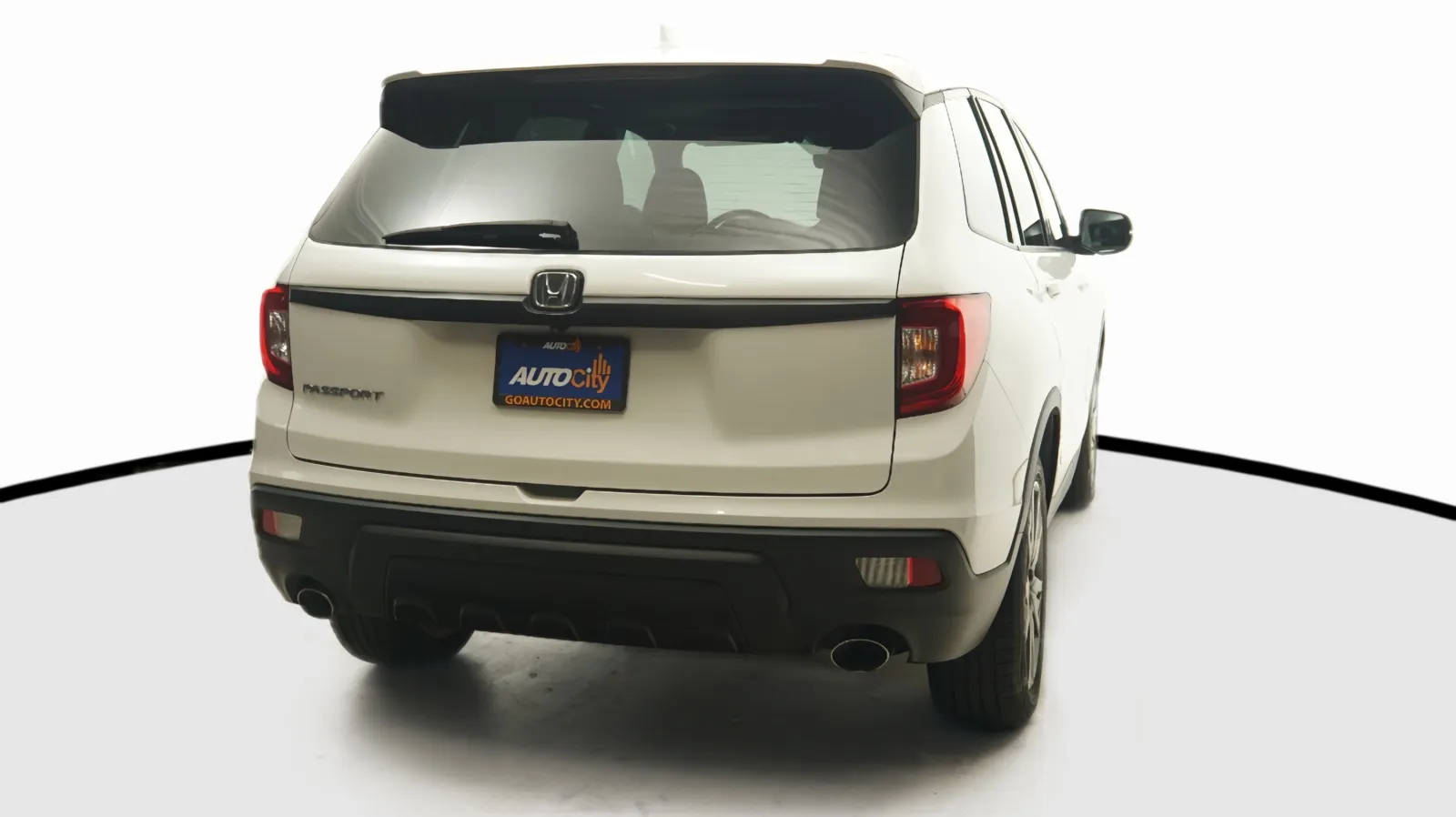 Honda Passport photo 8