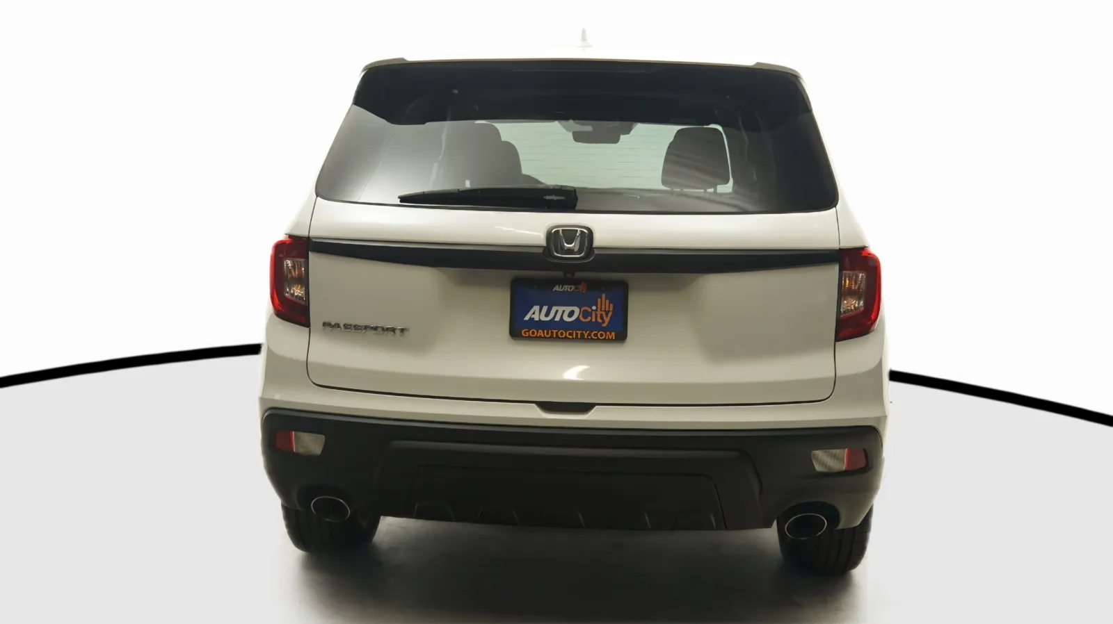 Honda Passport photo 10