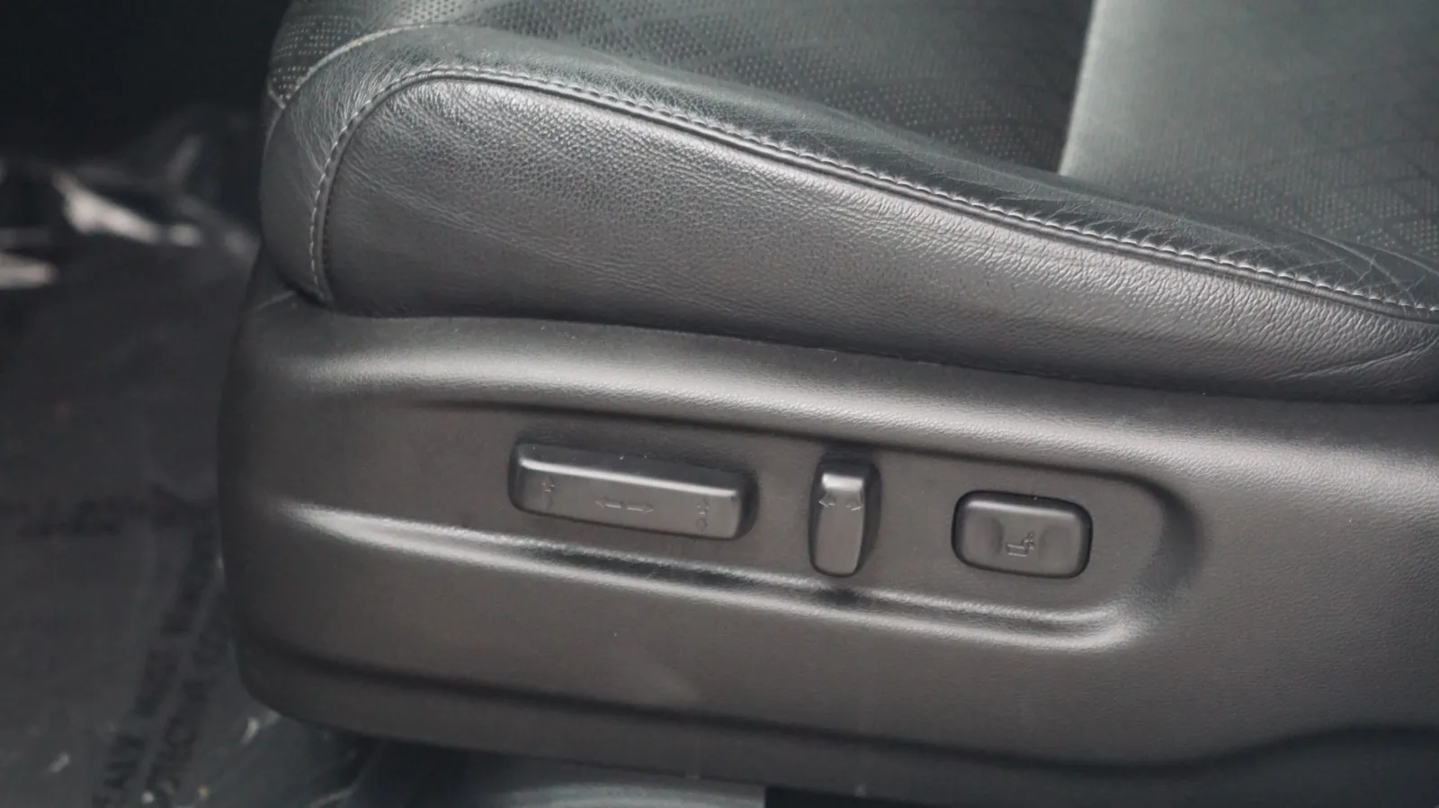 Honda Passport photo 16