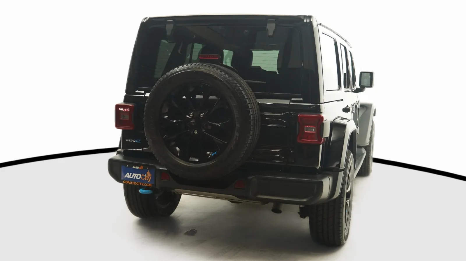 Jeep Wrangler photo 8