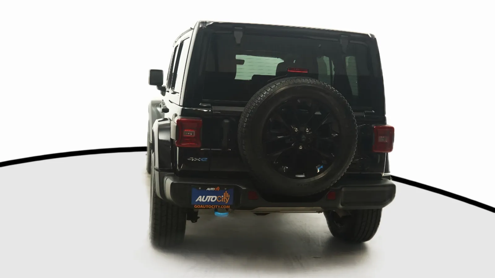 Jeep Wrangler photo 12