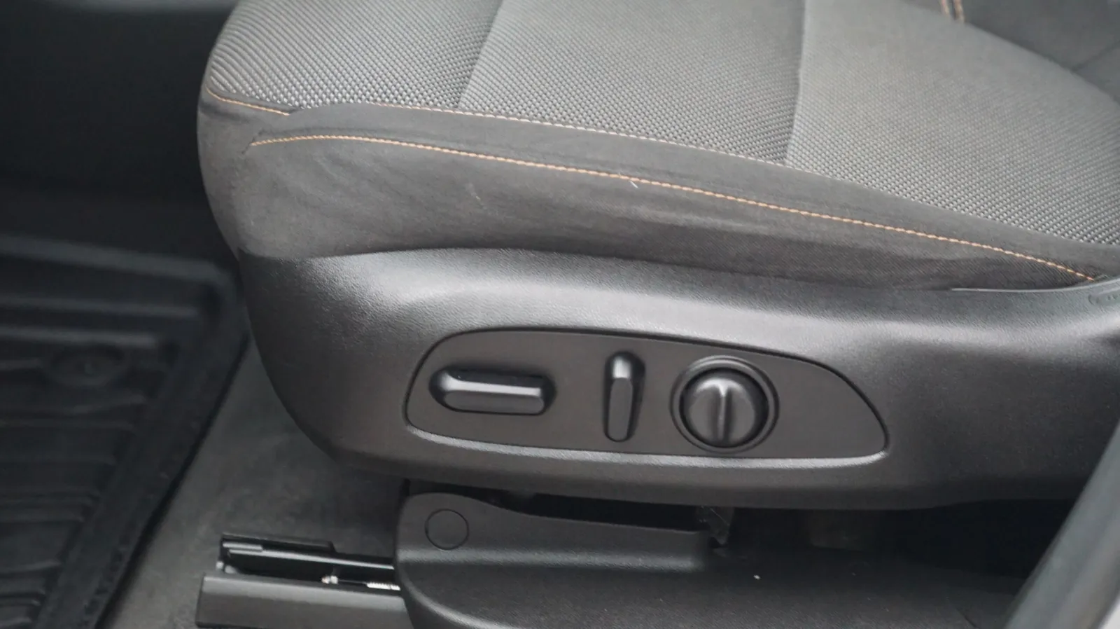 Chevrolet Traverse photo 16