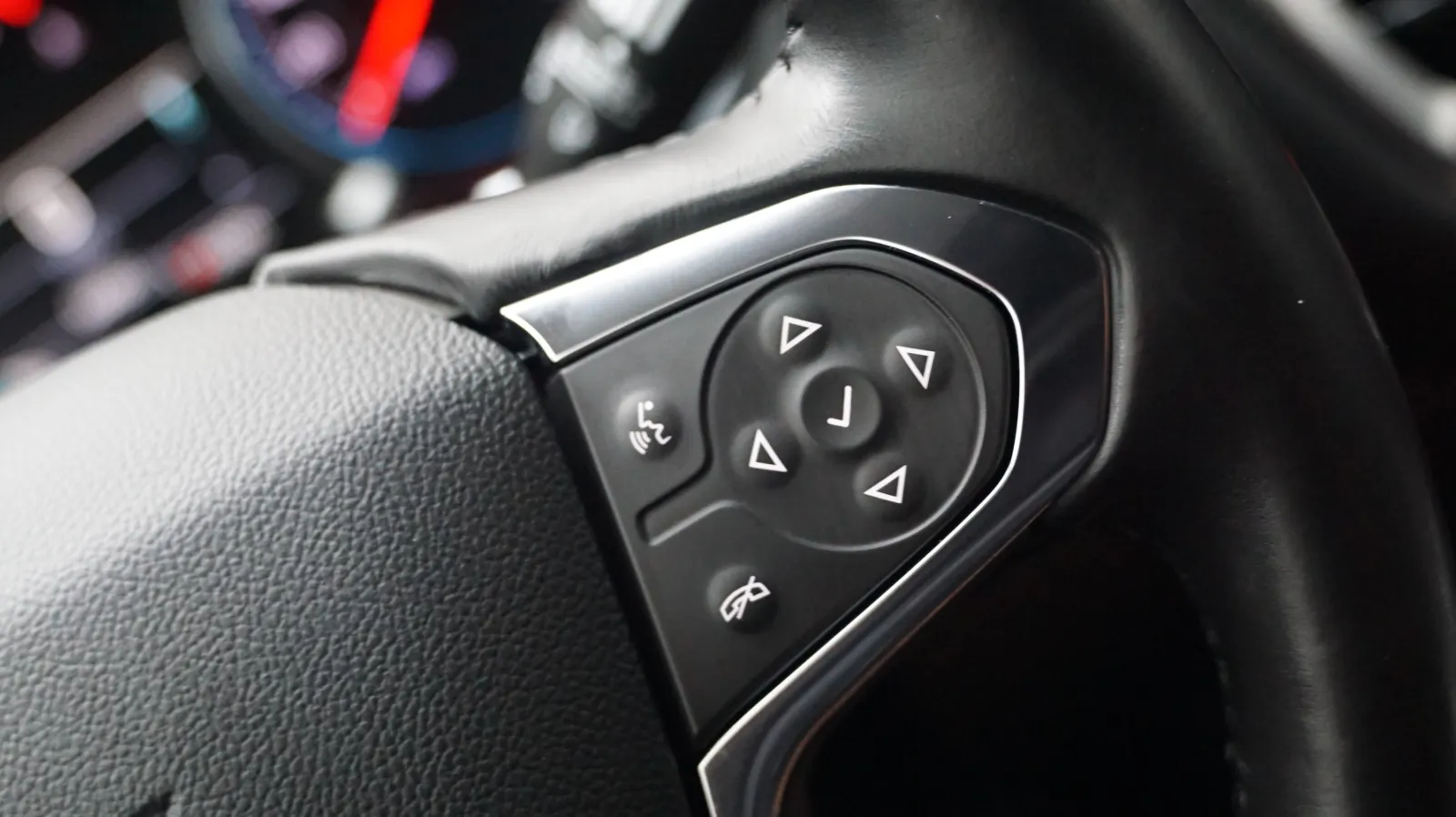Chevrolet Traverse photo 20