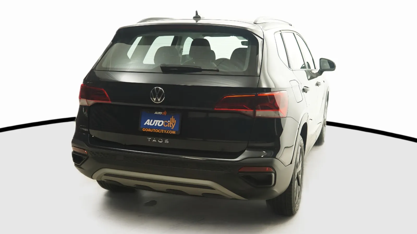 Volkswagen Taos photo 8