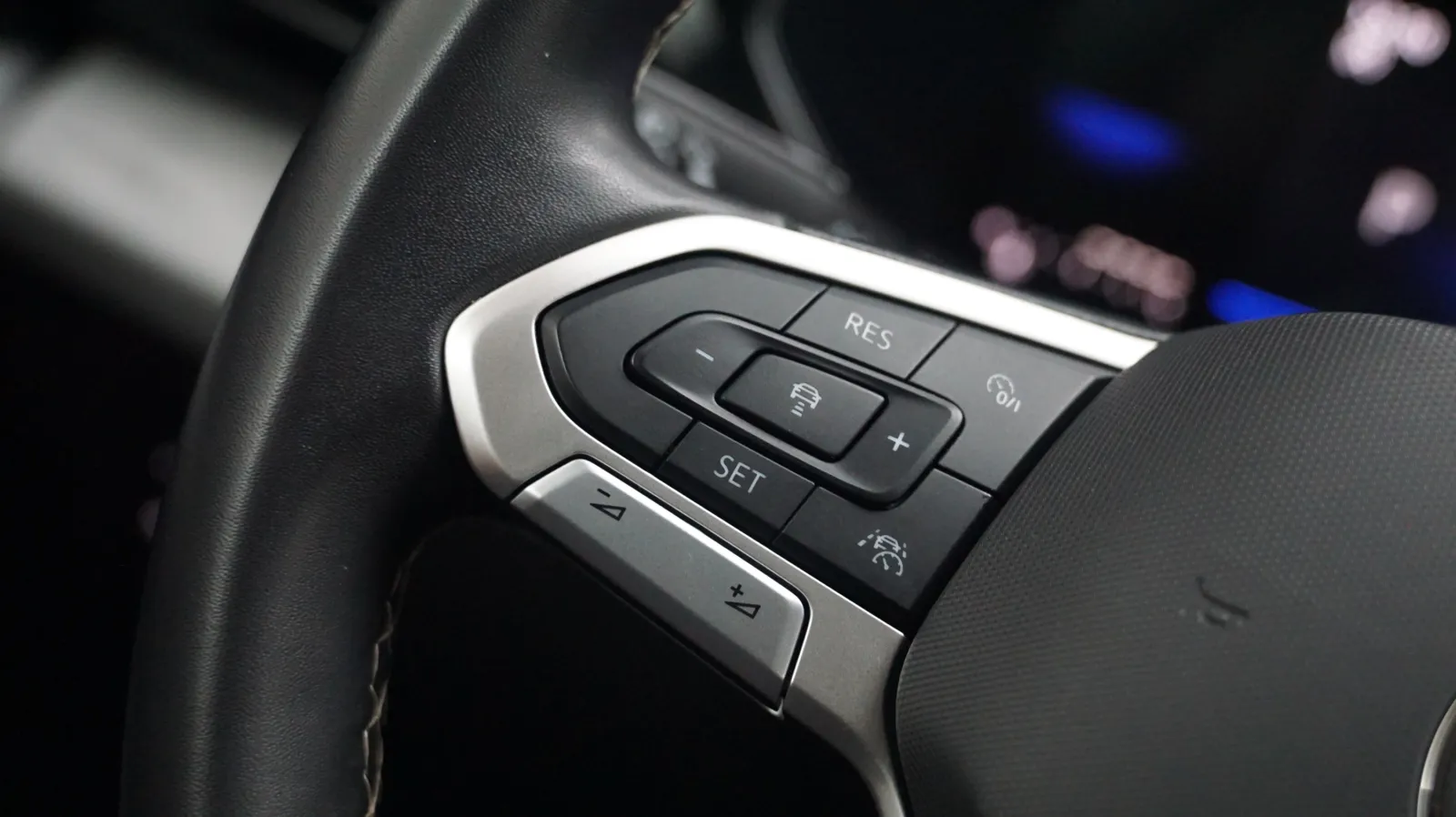 Volkswagen Taos photo 17