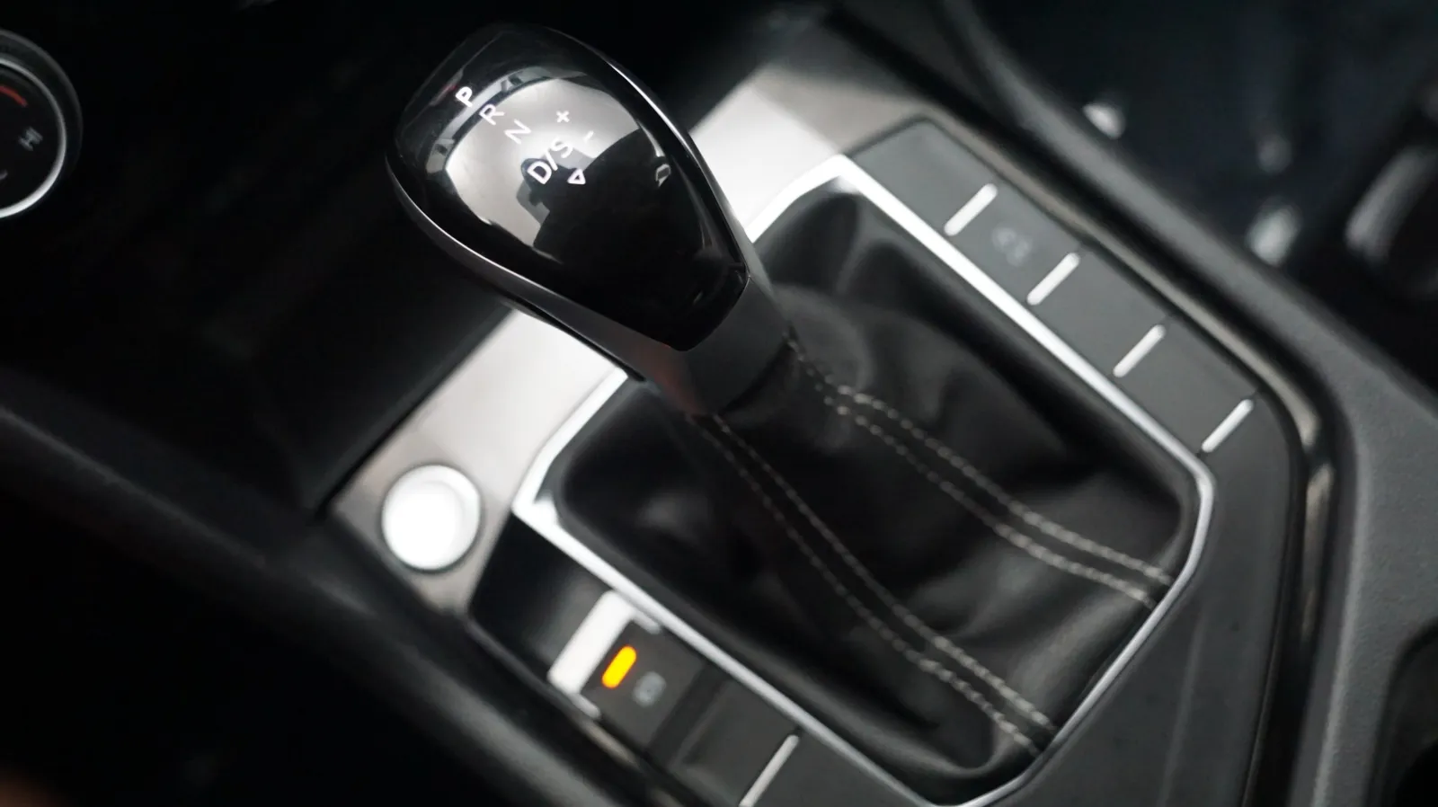 Volkswagen Taos photo 22