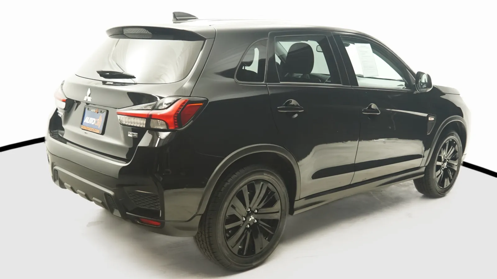 More photos of 2025 Mitsubishi Outlander Sport LE at Auto City, CA