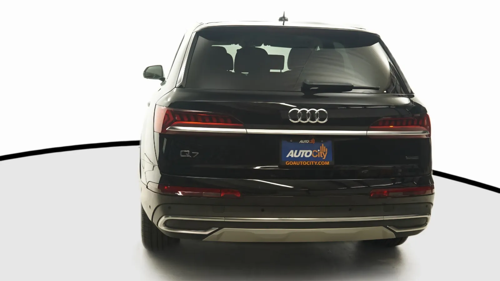 Audi Q7 photo 13