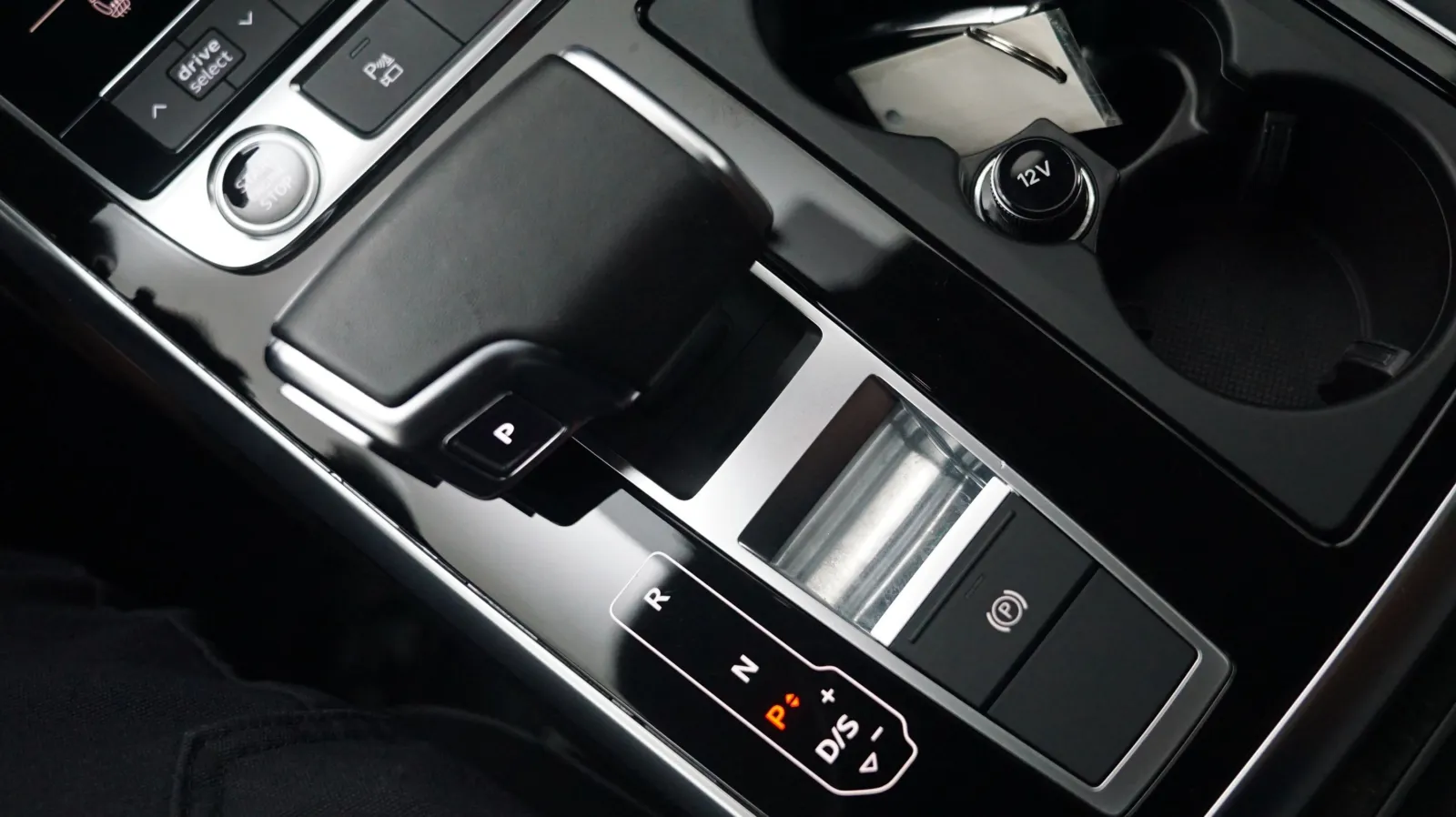 Audi Q7 photo 23