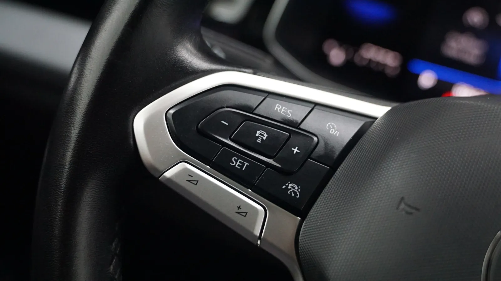 Volkswagen Jetta photo 19