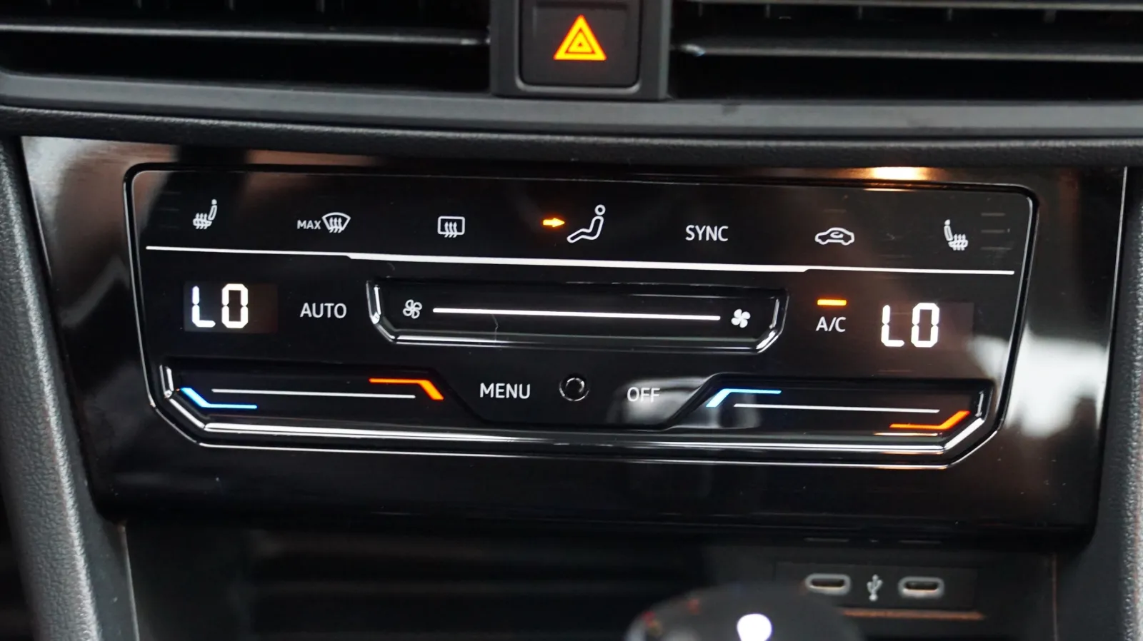 Volkswagen Jetta photo 22