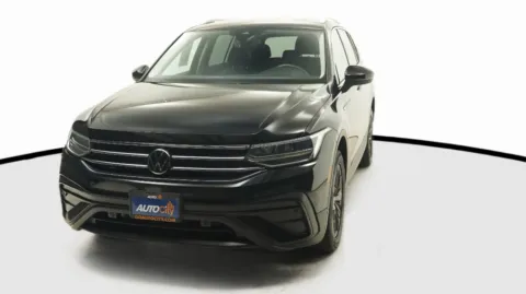 Black 2022 Volkswagen Tiguan SE for sale in El Cajon, CA