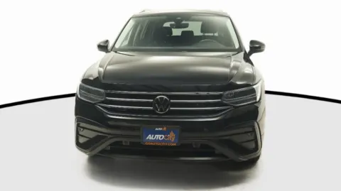 Another view of 2022 Volkswagen Tiguan SE for sale in El Cajon, CA at Auto City