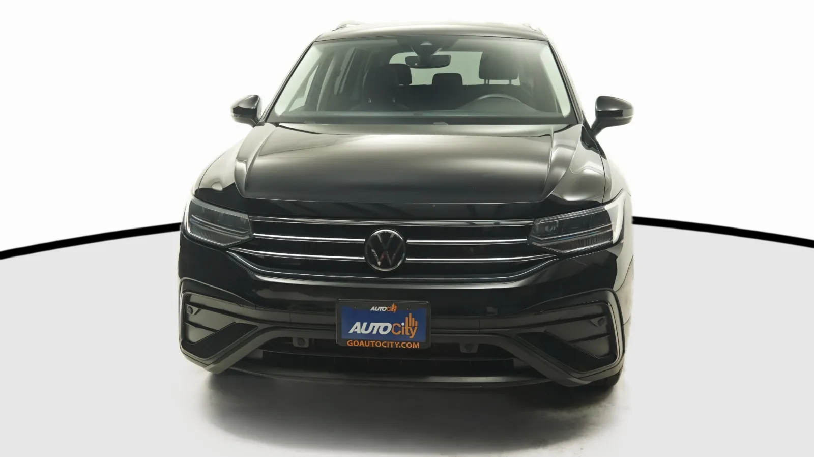 Another view of 2022 Volkswagen Tiguan SE for sale in El Cajon, CA at Auto City