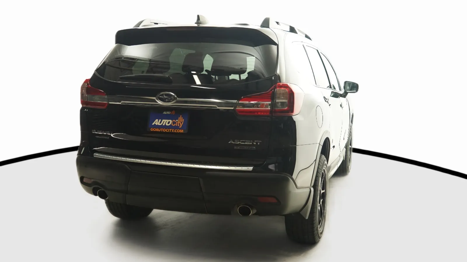 Subaru Ascent photo 8
