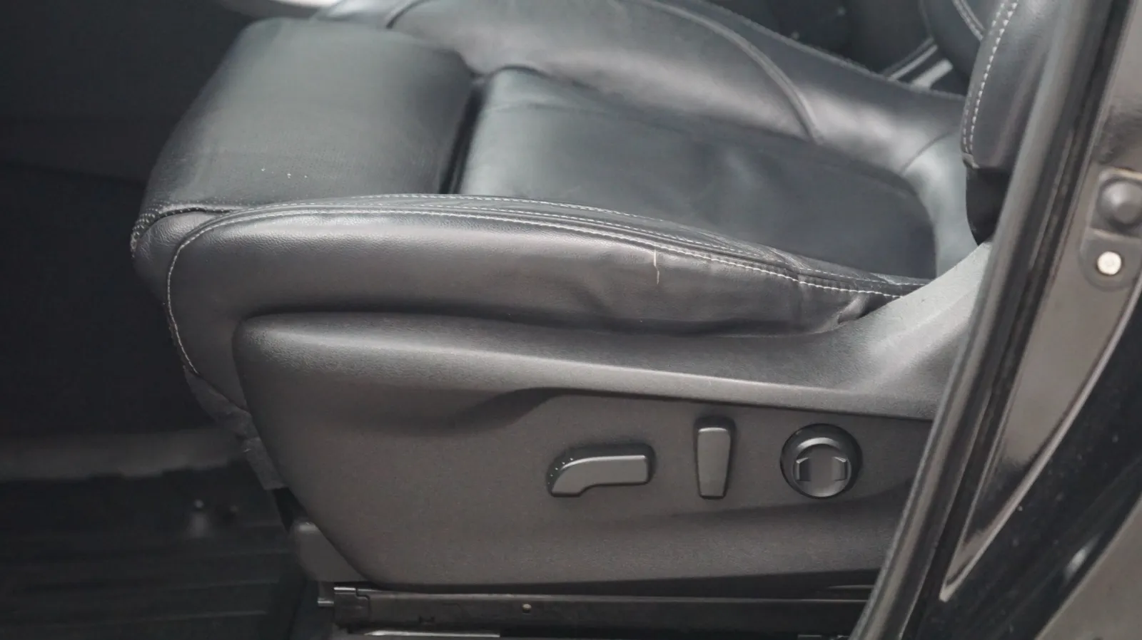 Subaru Ascent photo 17