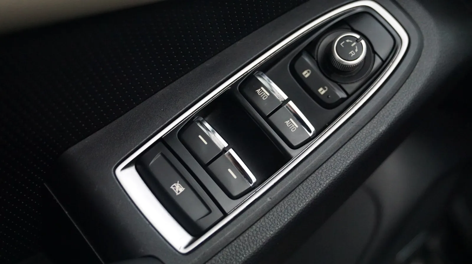 Subaru Ascent photo 18