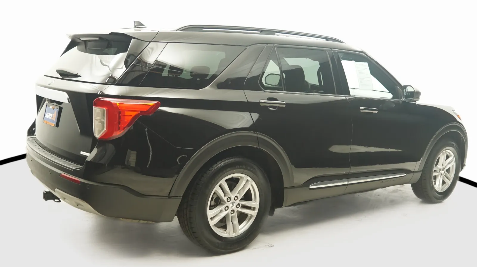 More photos of 2020 Ford Explorer XLT at Auto City, CA