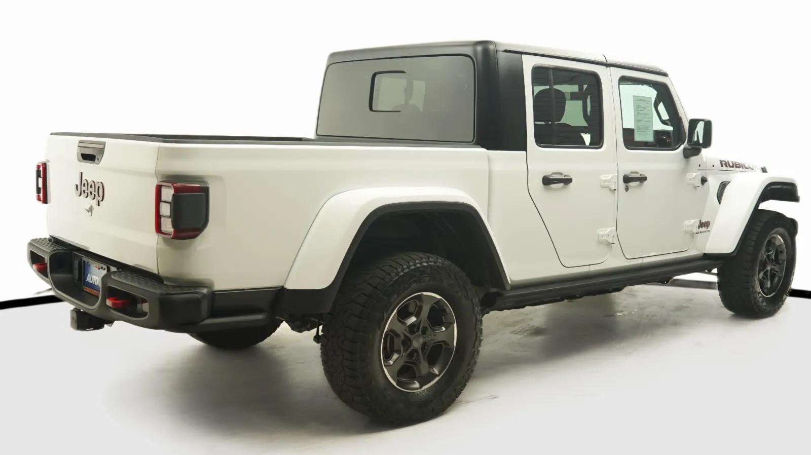 More photos of 2022 Jeep Gladiator Rubicon at Auto City, CA