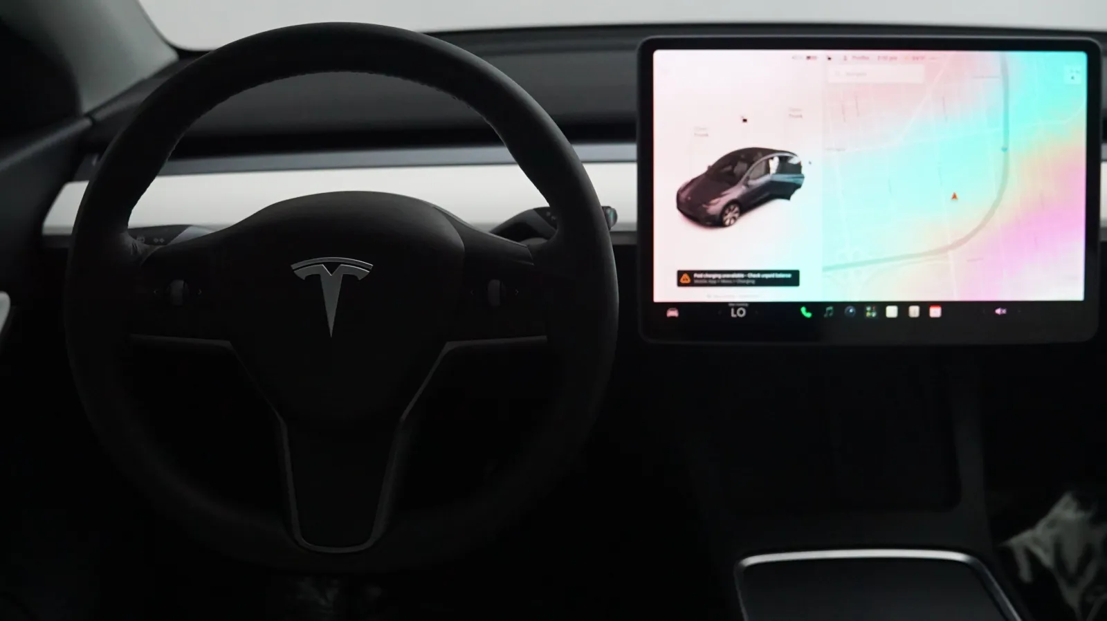 More photos of 2021 Tesla Model Y Long Range at Auto City, CA