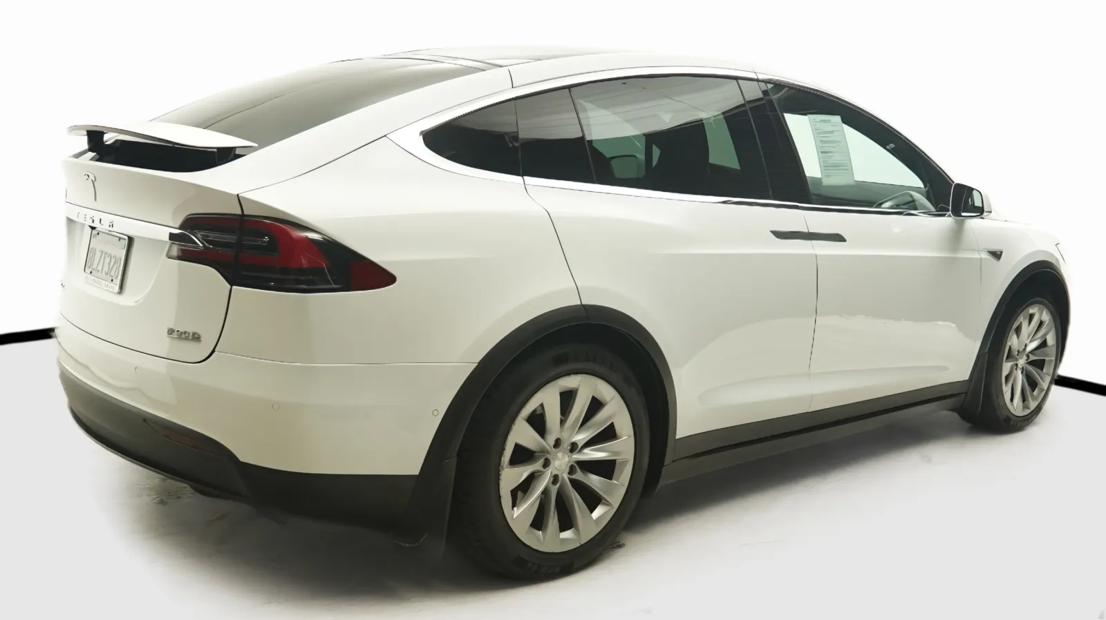 More photos of 2016 Tesla Model X P90D at Auto City, CA