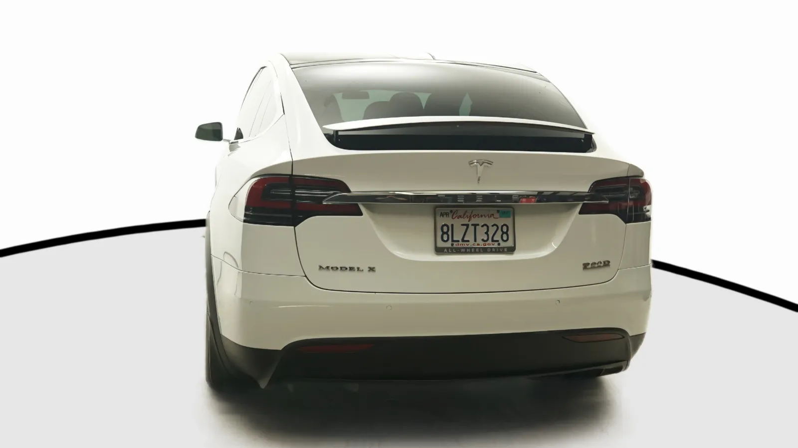 Tesla Model X photo 9