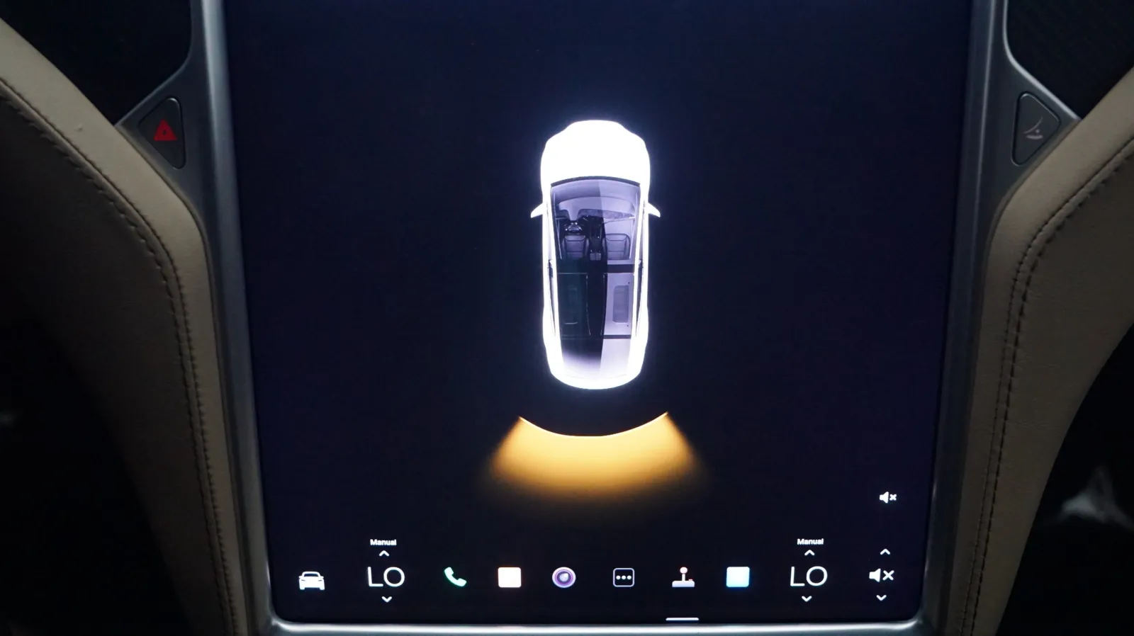 Tesla Model X photo 23