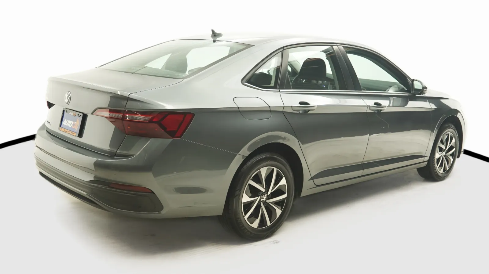 More photos of 2024 Volkswagen Jetta S at Auto City, CA