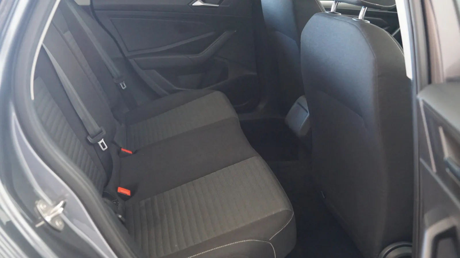Volkswagen Jetta photo 11