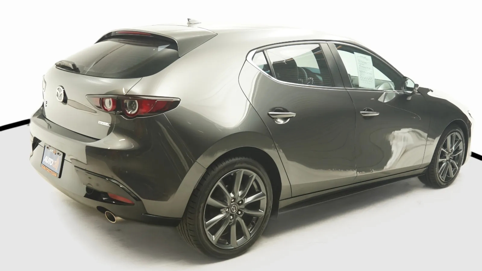 More photos of 2019 Mazda Mazda3 Hatchback w/Preferred Pkg at Auto City, CA