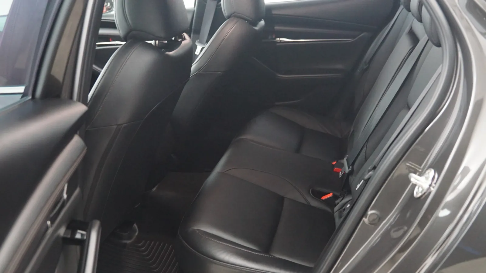 Mazda Mazda3 photo 12