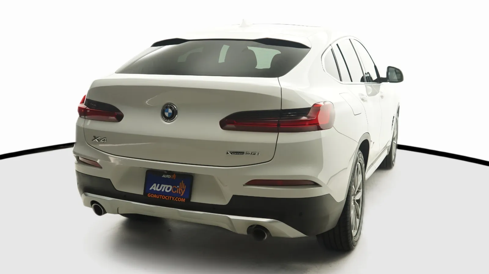 BMW X4 photo 8
