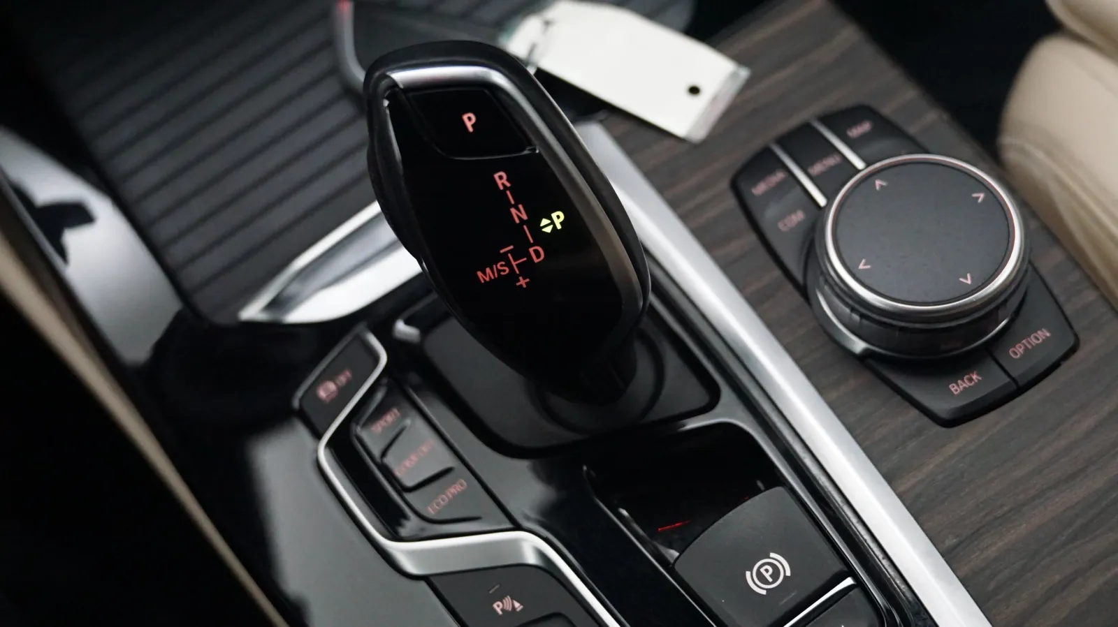 BMW X4 photo 24