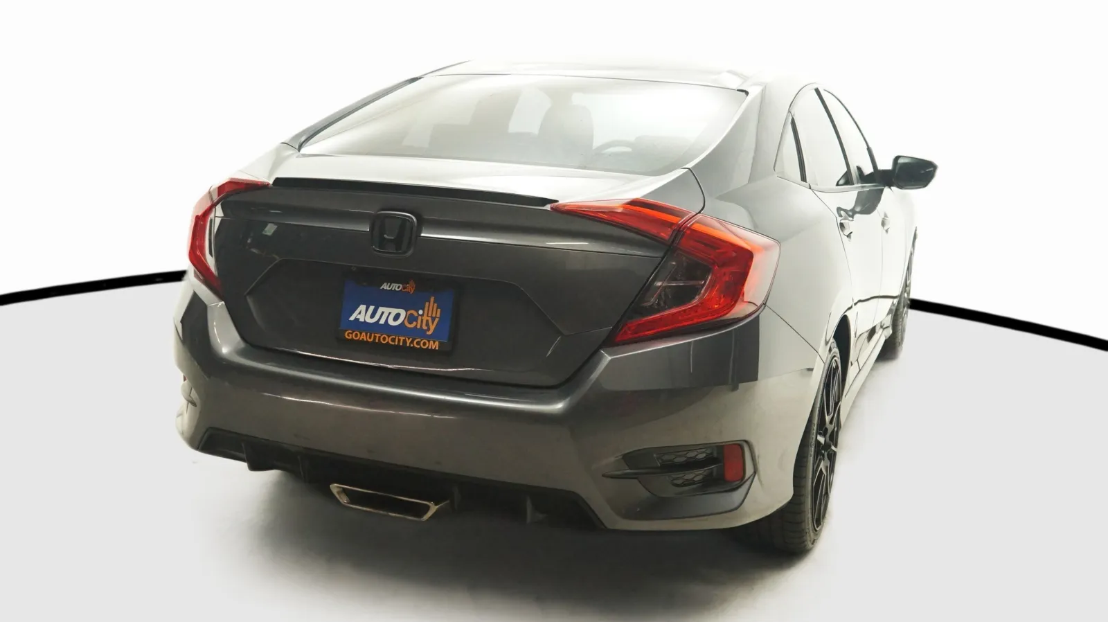 Honda Civic photo 8